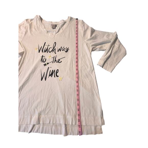 Chico’s Zenergy Witch Way to the Wine Shirt Size 3 (16/18) White V-Neck Tee - Picture 3 of 7